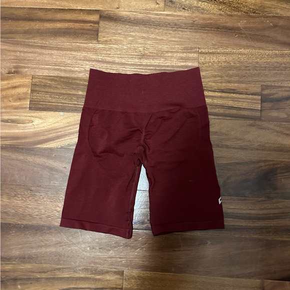 Oner Active Pants - Oner Active Effortless Bicycle Shorts in Rosewood - Size Small